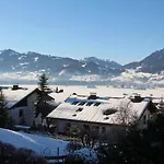 公寓 Allgaeutraum Mit Bergblick In Ruhiger Lage Von